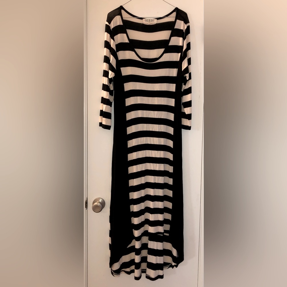 Women’s long black and off white striped dress with high-low hem. Pink Rose. 1X